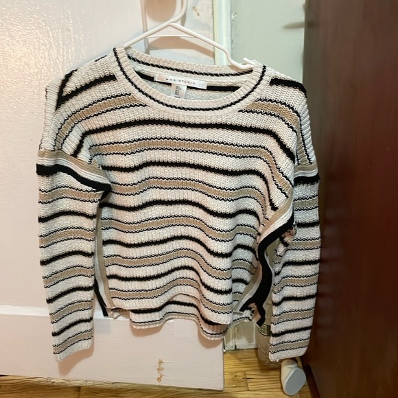 Max Studio Sweaters - Max studio Top.. Size S​